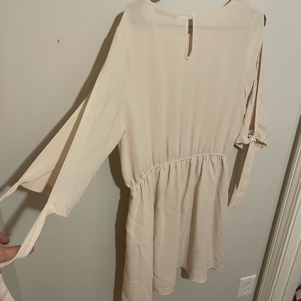 Doe & Rae Dress - Picture 3 of 3